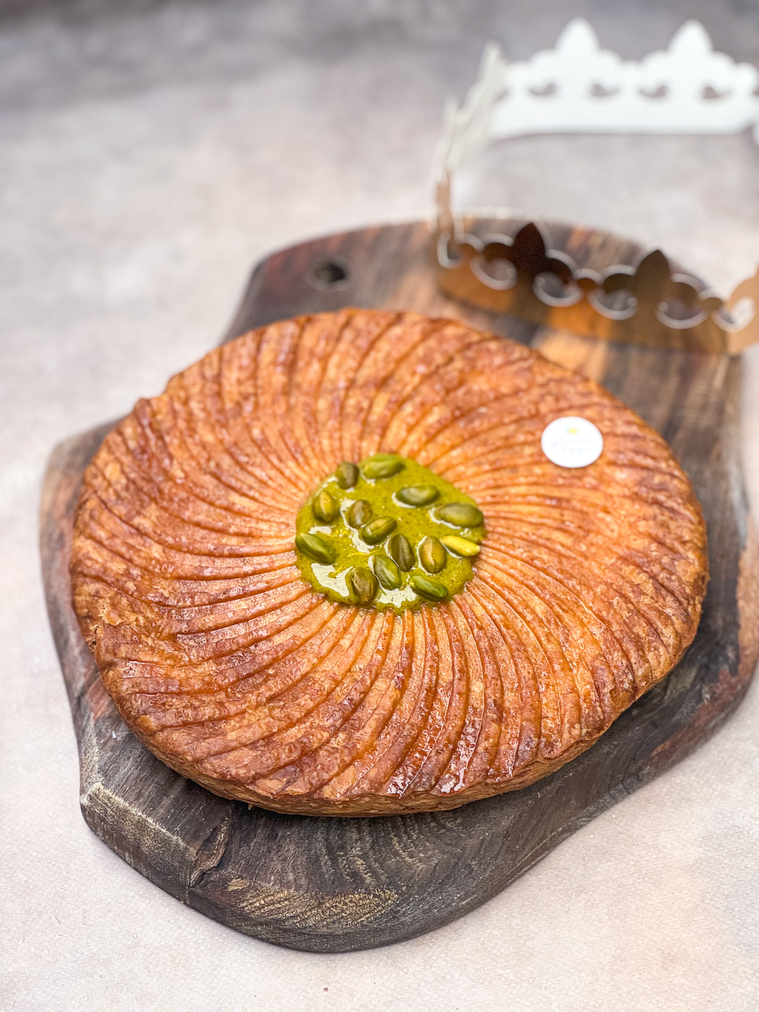 l'harmonieuse galette pistache fleur d'oranger 6 personnes